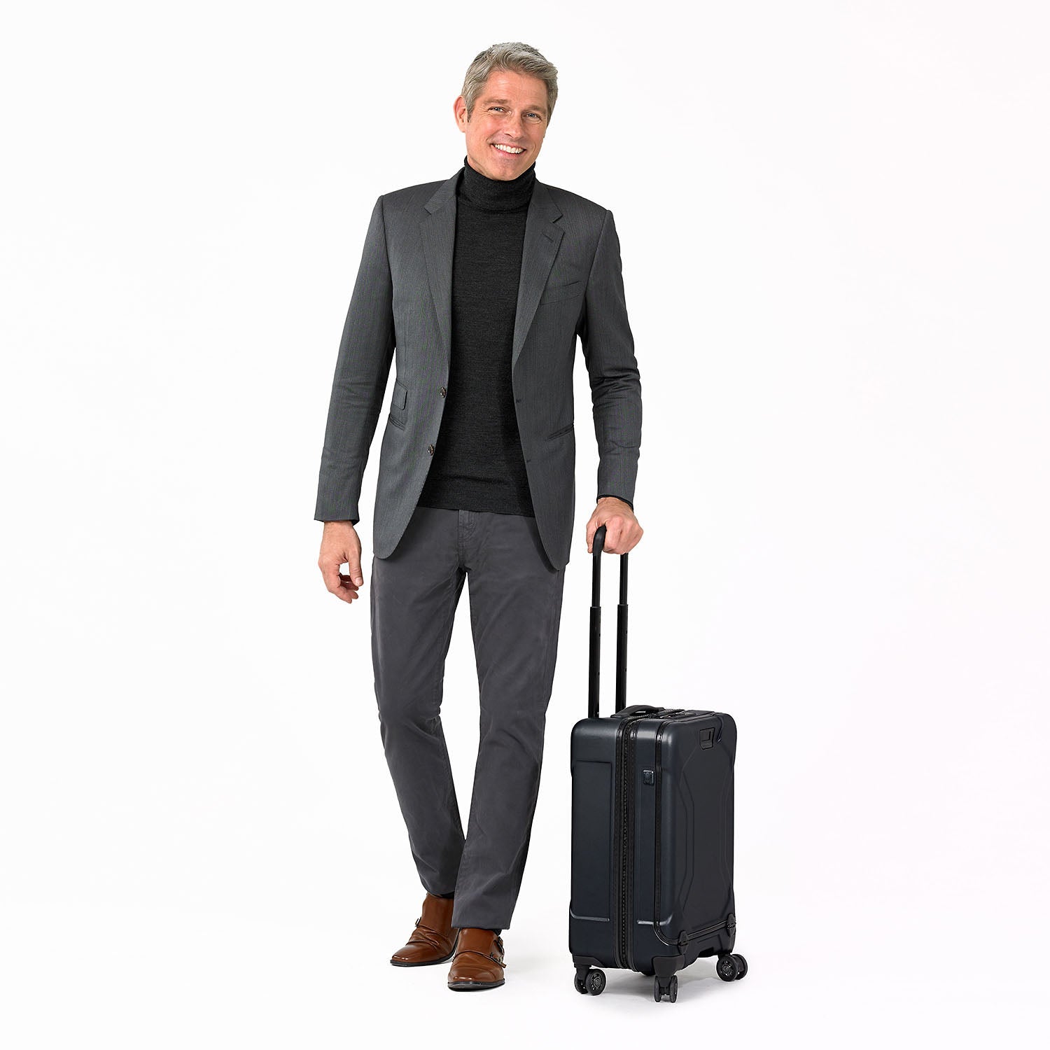 22\" USB Carry-On Spinner with Hinged Pocket | Torq Domestic