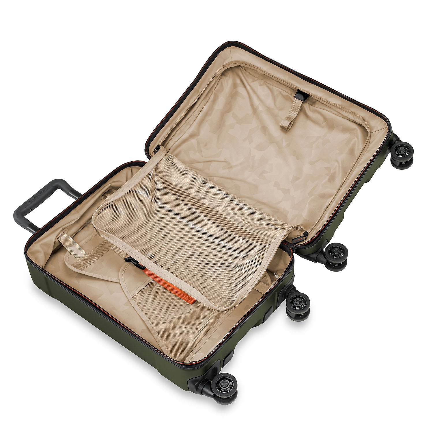 22\" USB Carry-On Spinner with Hinged Pocket | Torq Domestic